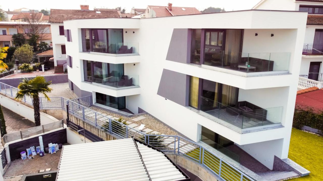 Villa Mirno More Apartments マリンスカ エクステリア 写真