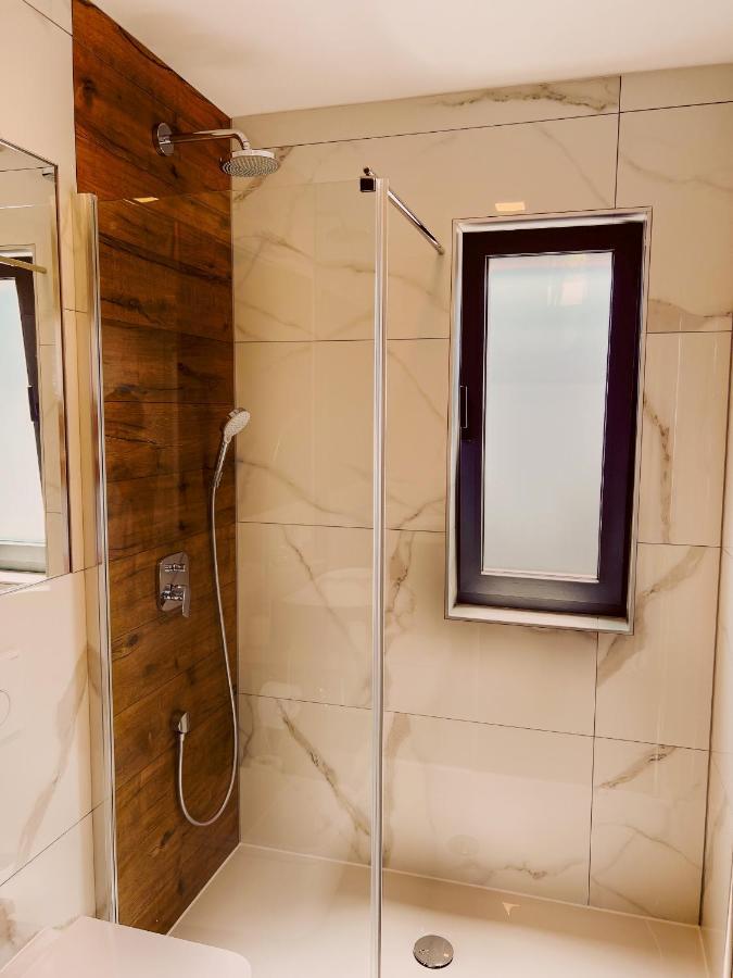Villa Mirno More Apartments マリンスカ エクステリア 写真
